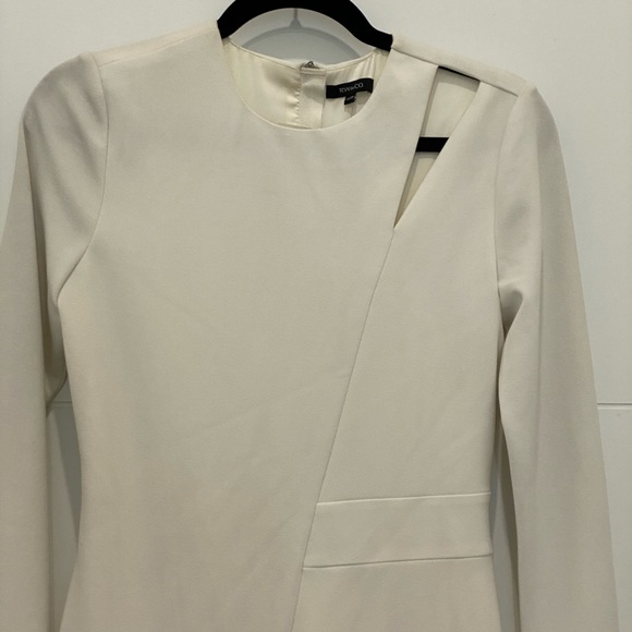 Gorgeous tailored dress. Xs NWT - Picture 2 of 2